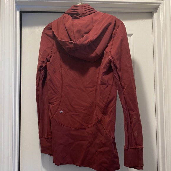 Lululemon daily practice jacket burgundy size 6 - Picture 7 of 8
